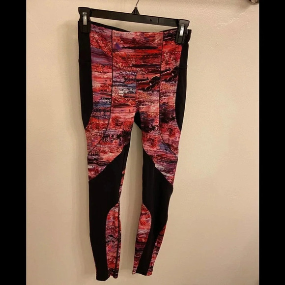 Lululemon Sweat & Repeat Tight 28” Dahliascape - Picture 6 of 8